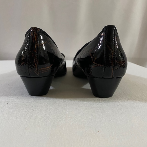 J. Renee Flat - Picture 6 of 6